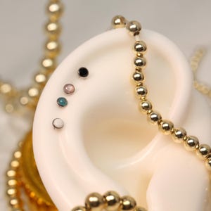 Titanium Labret Studs Piercing Jewelry Cartilage Earring Internally Threaded Lip Piercing 16G   6 8 10mm