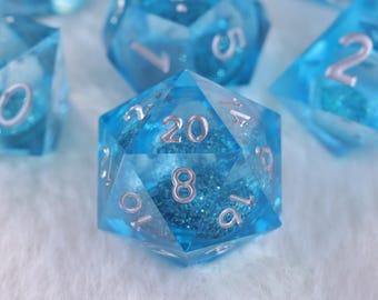 Tärningsset med flytande kärna, handgjorda epoxiharts-tärningar, DM-presenter, RPG-tärningsset, D&D-tärningsset, D20, D20-tärningsset