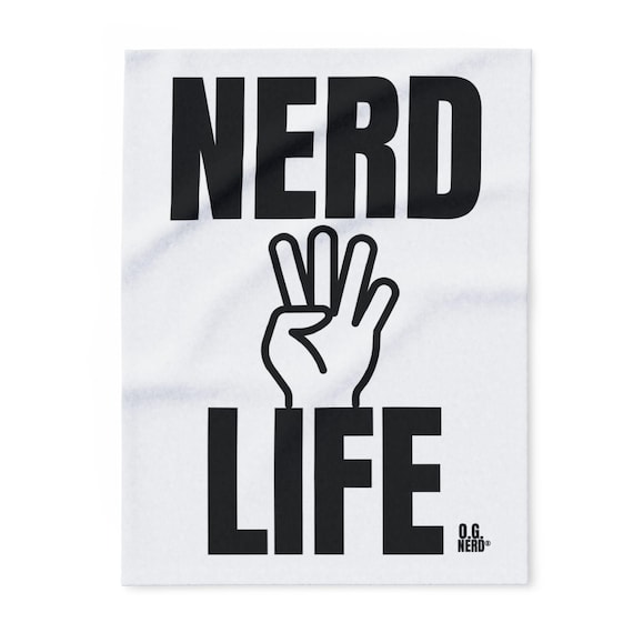 Nerd Life Fleece Blanket: Gamer Cozy Throw