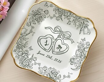 Personalized Engagement Ring Dish, Custom Locked Ring Dish, Wedding Gift for Couple, Toile De Jouy Ceramic Jewelry Holder, Engagement Gift