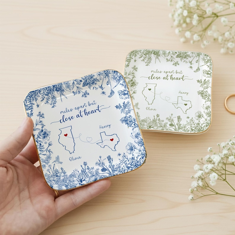 Personalized Long Distance Friendship Jewelry Dish, Best Friend Sister Gift, Miles Apart But Close At Heart, Custom Ring Dish for BFF image 2