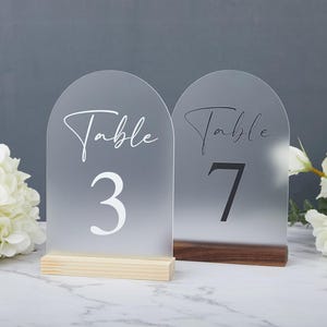 Modern Acrylic Wedding Table Numbers | Elegant 3D Arch Table Signs  | Customizable Rustic & Minimalist Table Decor for Wedding Centerpieces