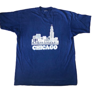 Vintage Chicago Illinois Blue Single Stitch Hanes T-Shirt Made in USA, Men’s Size 2XL T3