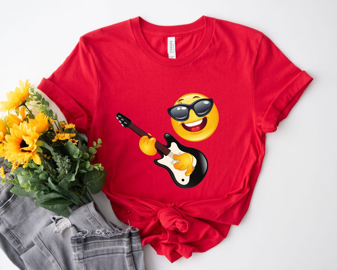 Fun Emoji Patterned Shirt with Gray Shorts Set For Kids