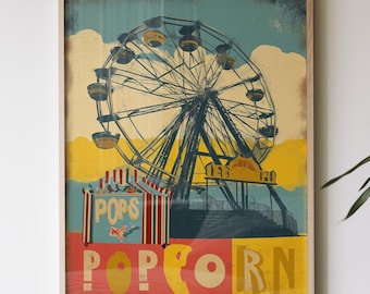 Könnte beinhalten: Ein gerahmter Vintage-Druck mit einem Riesenrad vor blauem Himmel mit Wolken. Ein Popcorn-Stand mit den Worten "POPS" und "POP CORN" befindet sich im Vordergrund. Das Kunstwerk hat ein verwittertes, gealtertes Aussehen mit einer Farbpalette aus Gelb, Rot und Blau.
