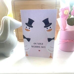 Carte de mariage Oie des mariés | Jolie carte de voeux A6 sur le thème des animaux | Carte humoristique de célébration | Salutation de mariage drôle | Mariage drôle d'oie |