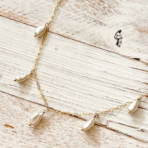 Petite Keshi Kala necklace, White Keshi Pearl Necklace