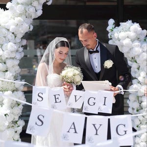 Personalisierte Hochzeitsgirlande | Standesamt Girlande | Girlande zum schneiden | Wimpelkette Hochzeitsspiel | Braut Bräutigam |