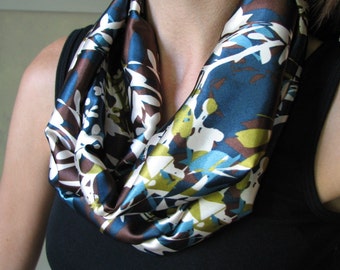 INFINITY SCARF - Satin - Cream  Flowers on Brown and Blue