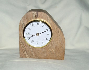 Horloge de bureau/manteau, Artisan Handcrafted in Spalted Tamarind Wood from Australia , Battery Operated, Gift, Home or Office Decor, Women, Men