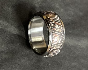 Spinner Ring ; Titanium with Superconductor