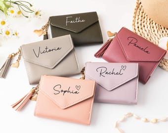 Personalisierte PU-Leder Geldbörse mit Quaste: Benutzerdefinierte Name Geldbörse, Geschenke für Frauen, Geschenk für Mama