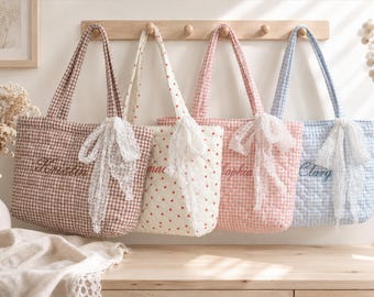 Borsa tote trapuntata personalizzata, regalo personalizzato per la festa di matrimonio, borsa con nome ricamato per damigelle, regalo per addio al nubilato, borsa a quadretti morbidi