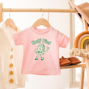 Half Pint Baby T-Shirt, süßes Baby-T-Shirt, Retro Milchtüten-Säuglingsjersey, lustiges Kinder-Shirt, Vintage T-Shirt für Kinder, Babypartygeschenk