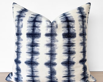 Blue Coastal Pillow Cover, Blue Throw Pillow Cover, Navy Blue and CreamPillow Cover, Coastal Designer Pillow, Modern Coastal Pillow Cover