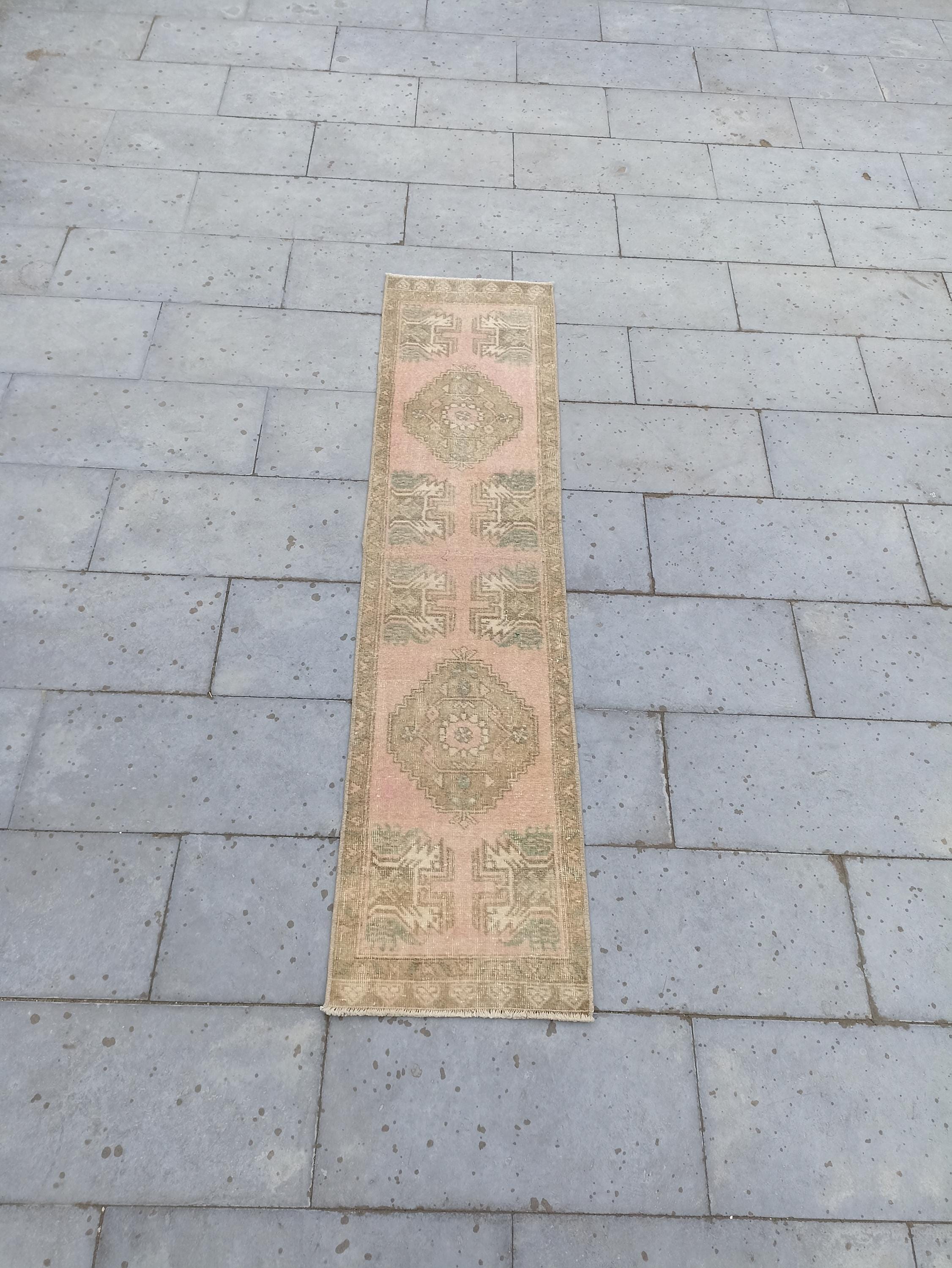 Vintage Turkish Oushak Wool Runner Rug: Handmade Entryway Carpet