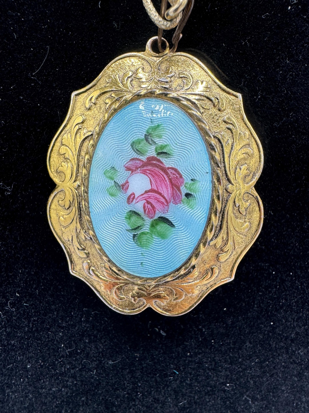 Vintage Guilloche Enamel Hand Painted Blue With Pink Flower Locket ...