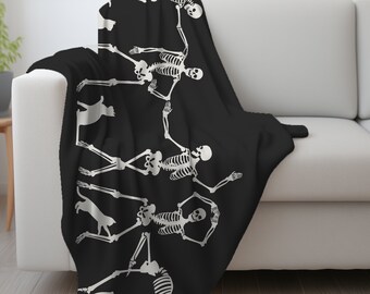 Careful Dance, 50"x60" Polyester Throw Blanket, Halloween Cat Home Decor
