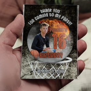 Thank You Magnet / Thanks To Guests / Personalized Gift For Guests / Opener, Mirror / Custom Fridge Magnet / Birthday Gift / Any Age