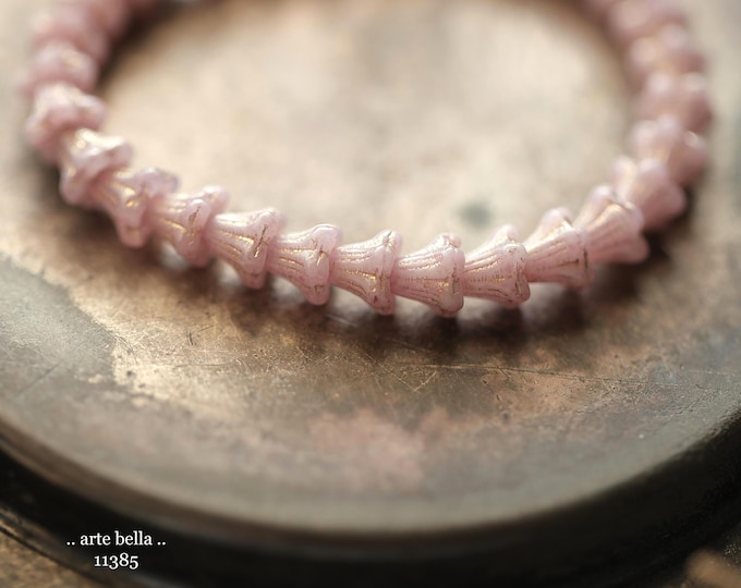 New .. GOLDEN BLUSH BELLS .. 30 Premium Czech Glass Baby Bell Flower Bead 5x6mm (11385-st) .. jewelry supplies