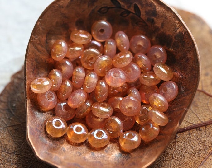 PEACHY PINK BITS .. 100 Premium Celsian Czech Glass Rondelle Beads 2x3mm (8154-st) .. jewelry supplies