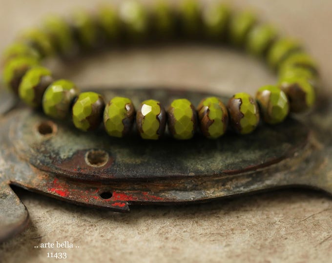 New .. EARTHY AVOCADO PEBBLES .. 25 Premium Picasso Czech Glass Faceted Rondelle Beads 5x7mm (11433-st) .. jewelry supplies