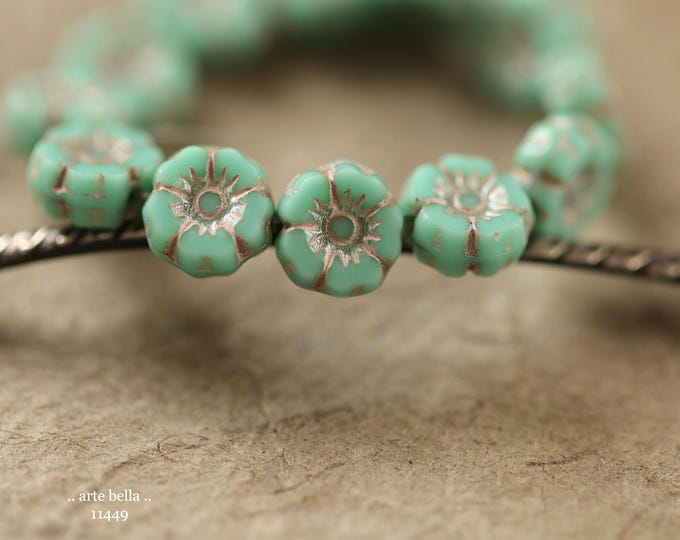 New .. BEIGE TURQUOISE PANSY 7mm .. 12 Premium Czech Glass Petite Hibiscus Flower Beads (11449-st) .. jewelry supplies