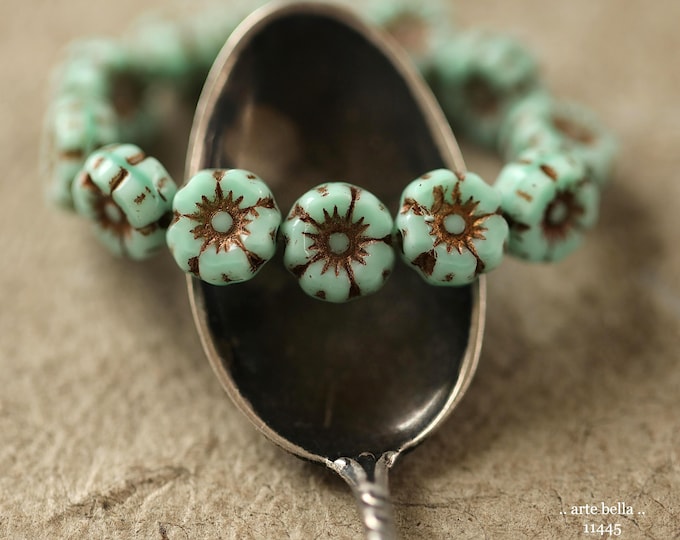 New .. BRONZED MINT PANSY 7mm .. 12 Premium Czech Glass Petite Hibiscus Flower Beads (11445-st) .. jewelry supplies