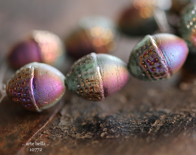 MYSTIC MINT ACORNS .. New 8 Premium Matte Czech Glass Acorn Beads 12x10mm (10772-st) .. jewelry supplies