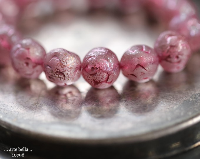 PINK ROSE BUDS .. 15 Premium Etched Czech Glass Rose Beads 10mm (10796-st) .. jewelry supplies