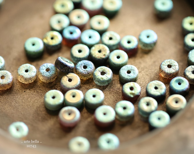 MYSTIC HEISHI MIX .. 50 Premium Etched Czech Glass Heishi Rondelle Beads 5-6mm (10743-50) .. jewelry supplies