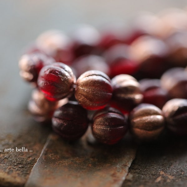 COPPER CRANBERRY MELONS 8mm .. 20 Premium Etched Czech Glass Melon Beads (9589-st)