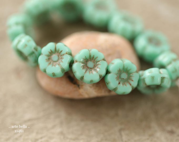 New .. TURQUOISE PANSY 7mm .. 12 Premium Czech Glass Petite Hibiscus Flower Beads (11461-st) .. jewelry supplies