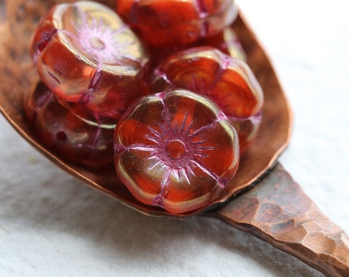 back in stock .. GOLDEN BOYSENBERRY ORANGE Pansy .. 12 Premium Czech Glass Hibiscus Flower Beads 12mm (8169-st) .. jewelry supplies