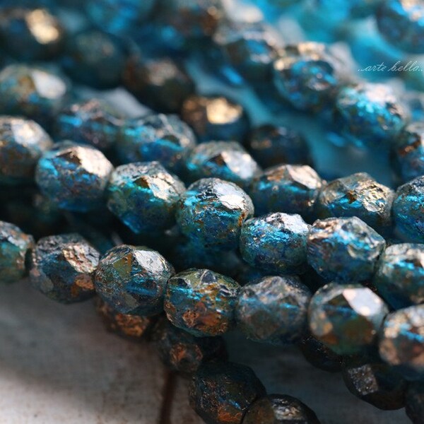 last ones .. CAPRI PEBBLES .. 25 Premium Picasso Czech Glass Beads 6mm (4326-st)