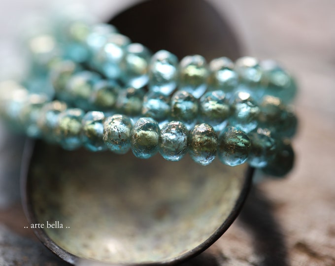 GOLDEN BABY BLUES .. 30 Premium Etched Czech Glass Faceted Rondelle Beads 3x5mm (9354-st)