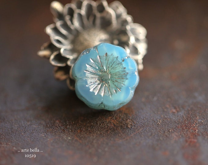 SILVERED SKY PANSY .. 6 Premium Czech Glass Hibiscus Flower Beads 14mm (10519-6) .. jewelry supplies