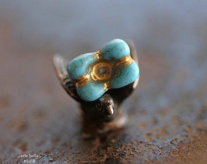 GOLDEN SKY BELLS .. 4 Premium Matte Czech Glass Bell Flower Beads 11x9x13mm (10588-4) .. jewelry supplies