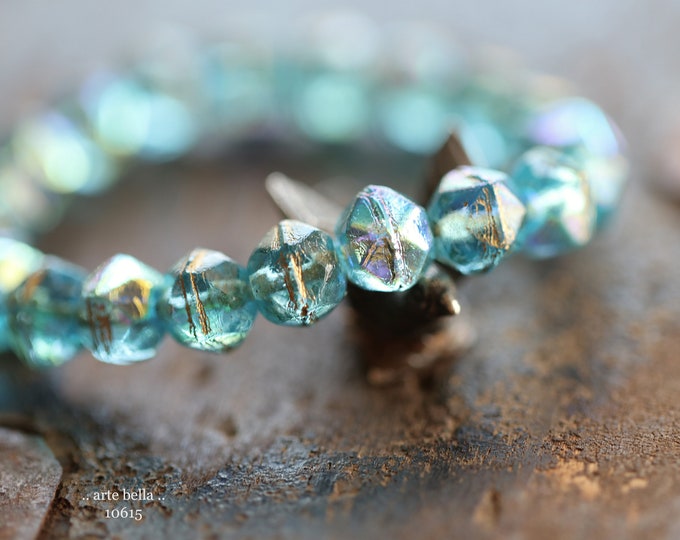 MYSTIC AQUA NUGGETS .. 20 Premium Etched Czech Glass English Cut Beads 8mm (10615-st) .. jewelry supplies