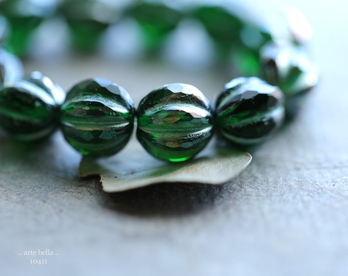 MYSTIC EMERALD GLITZ No. 2 .. New 12 Premium Czech Glass Faceted Melon Beads 9/10mm (10411-st) .. jewelry supplies