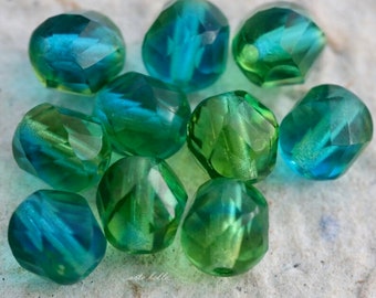 TWISTED SUMMER DAY No. 2  .. 10 Premium Czech Glass Faceted Spiral Beads 7x8mm (1692-10)