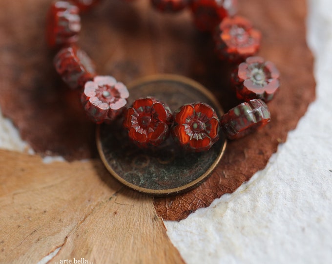 EARTHY SIENNA PANSY 7mm .. New 12 Premium Picasso Czech Glass Hibiscus Flower Beads (10307-st)