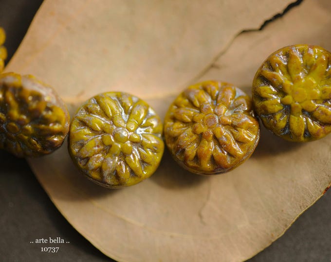 EARTHY AVOCADO DAHLIAS .. 12 Premium Picasso Czech Glass Dahlia Flower Beads 15mm (10737-st) .. jewelry supplies
