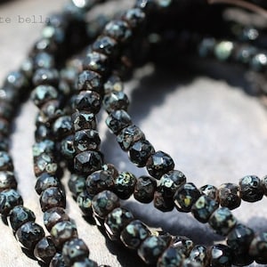 FRECKLED BLACK BITS .. 50 Premium Picasso Czech Glass Faceted Rondelle Beads 3x2mm (1506-st) .. jewelry supplies