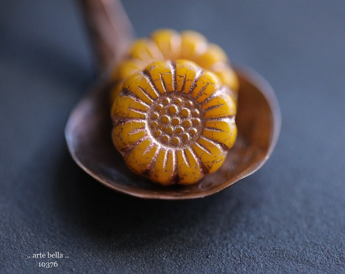 COPPERED LEMORANGE SUNFLOWERS .. 6 Premium Czech Glass Flower Beads 13mm (10376-6) .. jewelry supplies