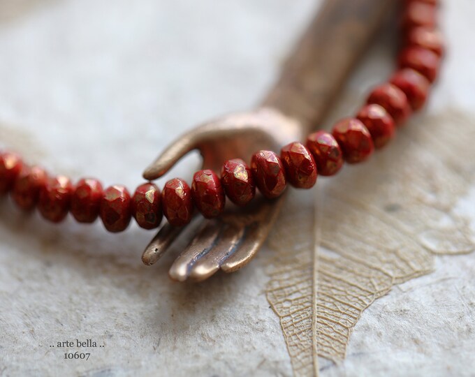 GOLDEN RED BITS .. 50 Premium Czech Glass Faceted Rondelle Beads 3x4mm (10607-st) .. jewelry supplies