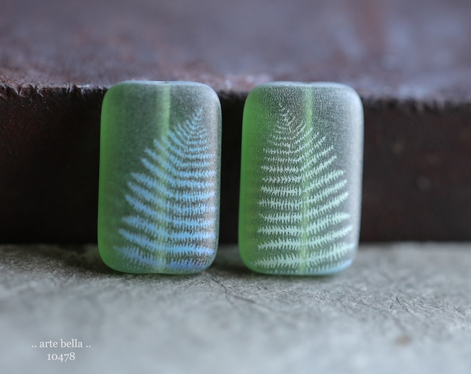 WINTERGREEN FERN REX .. New 4 Premium Matte Czech Glass Laser Etched Fern Rectangle Bead Mix 19x12mm (10478-4) .. jewelry supplies