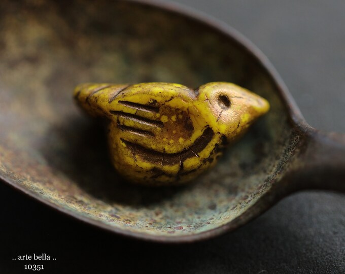 BRONZED CANARY CHIRPS .. 6 Premium Czech Glass Bird Beads 11x22mm (10351-st) .. jewelry supplies