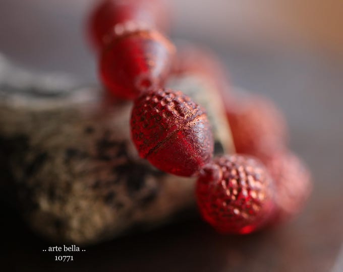 premium glass beads .. COPPER POMEGRANATE ACORNS .. 8 Matte Czech Glass Acorn Beads 12x10mm (10771-st) .. jewelry supplies