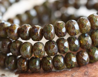 MOSS BABIES .. 30 Premium Picasso Czech Glass Faceted Rondelle Beads 3x5mm (B55-st)